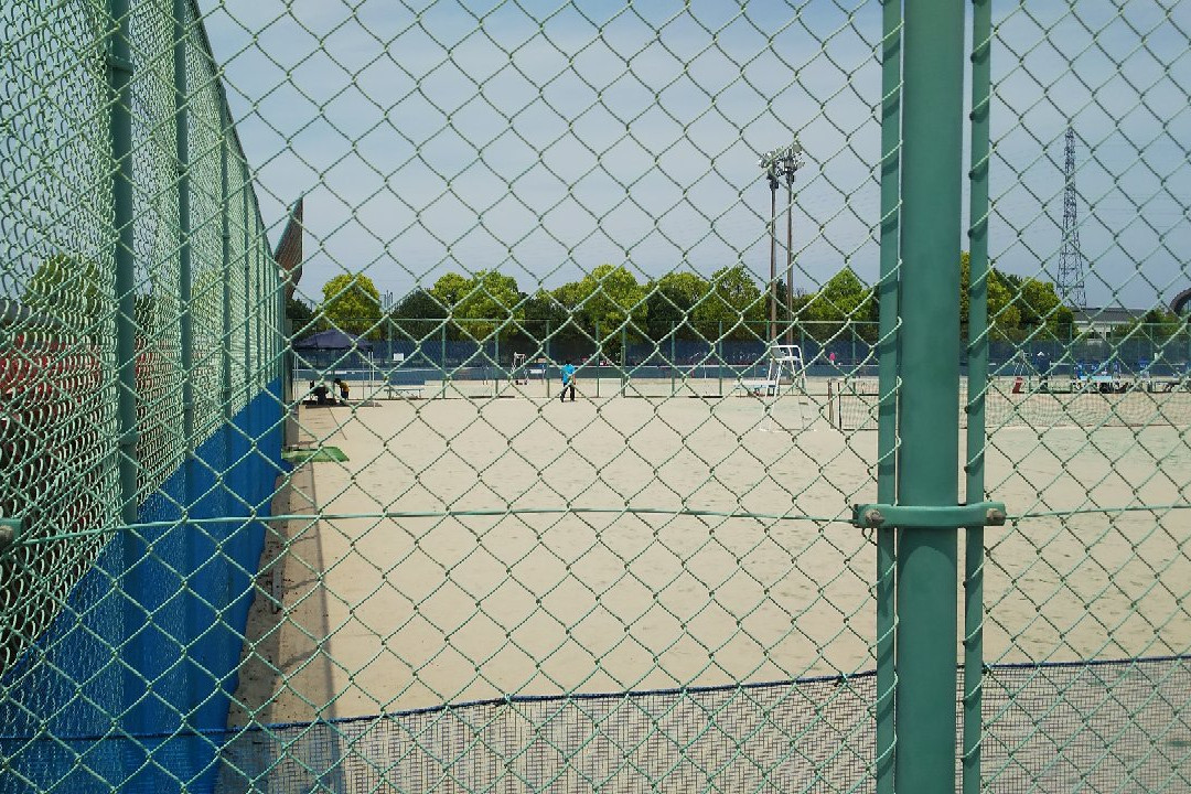Toyo Sports Park Tennis Court-西条市必去景点