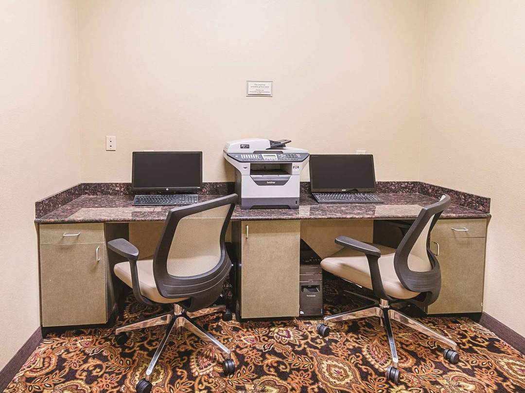 La Quinta Inn & Suites by Wyndham Woodway - Waco South主图