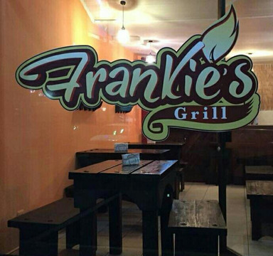 Frankie's Grill主图