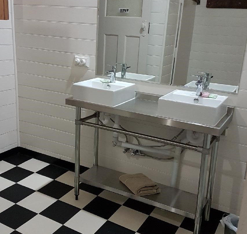 Harrow Hermitage Hotel主图