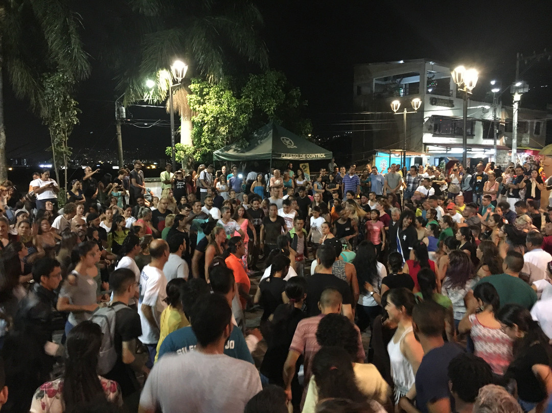 Parque Artesanal Loma de la Cruz-卡利必去景点