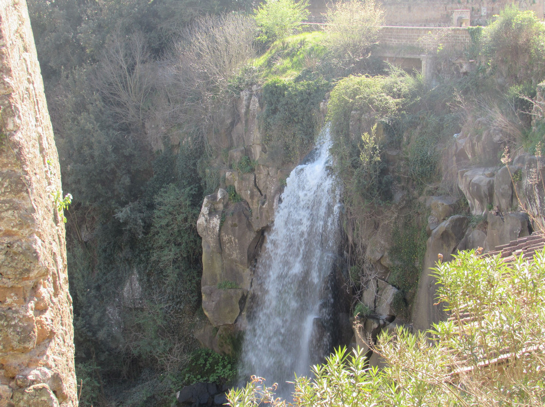 Cascata dei Cavaterra景点图片