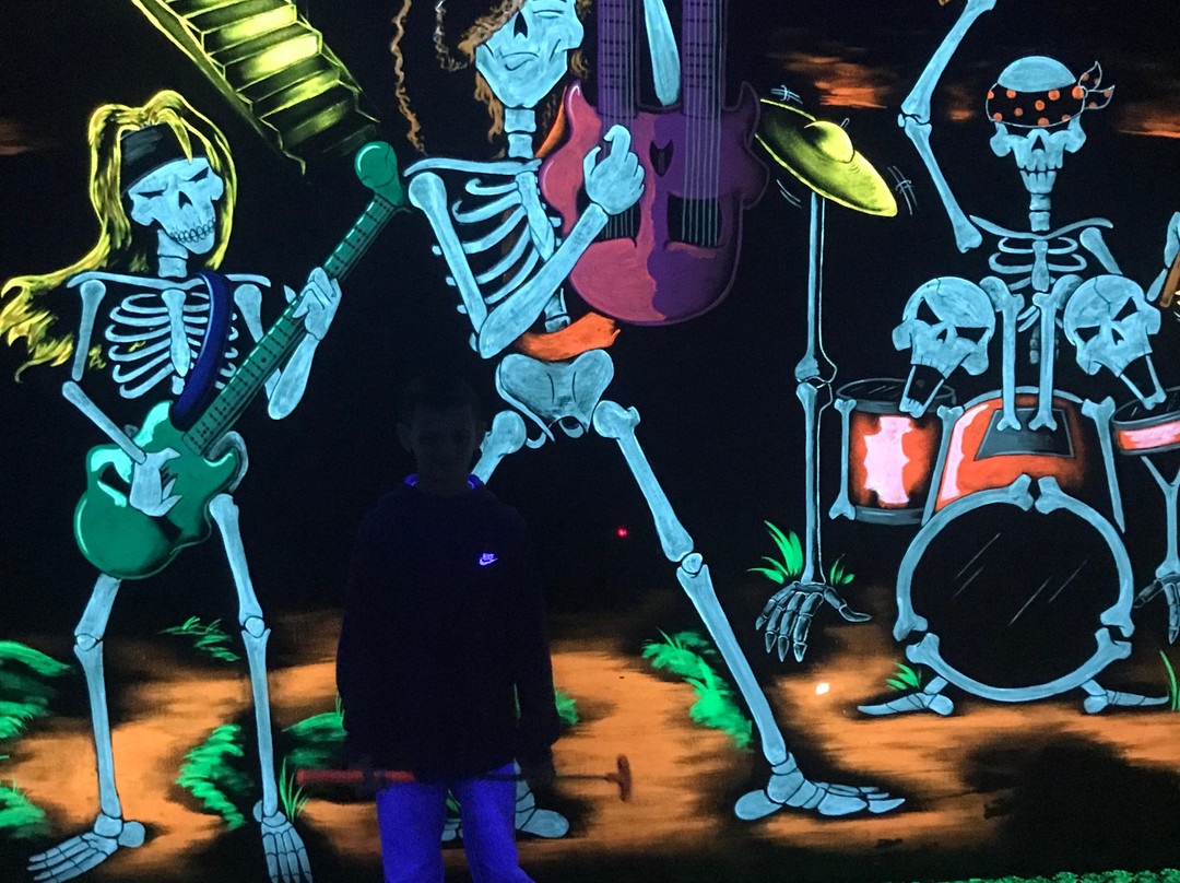 Monster Mini Golf-Deer Park必去景点