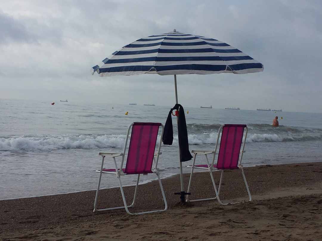 Platja d'Heliòpolis景点图片