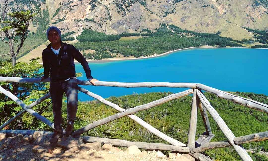 Lago Jeinimeni National Reserve景点图片