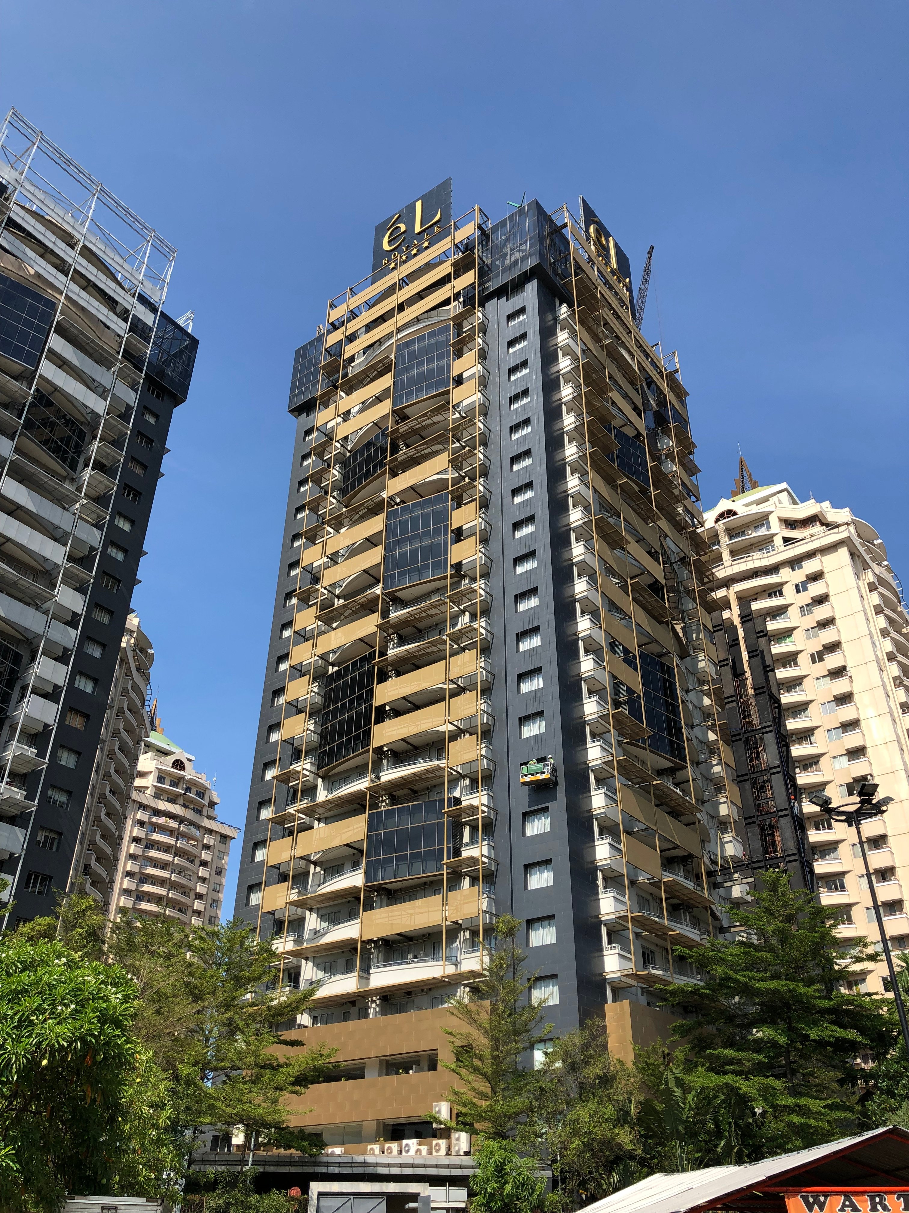 éL Hotel Jakarta-portrait