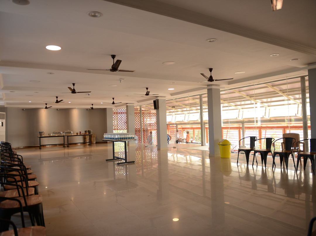 Hotel Parth Residency主图