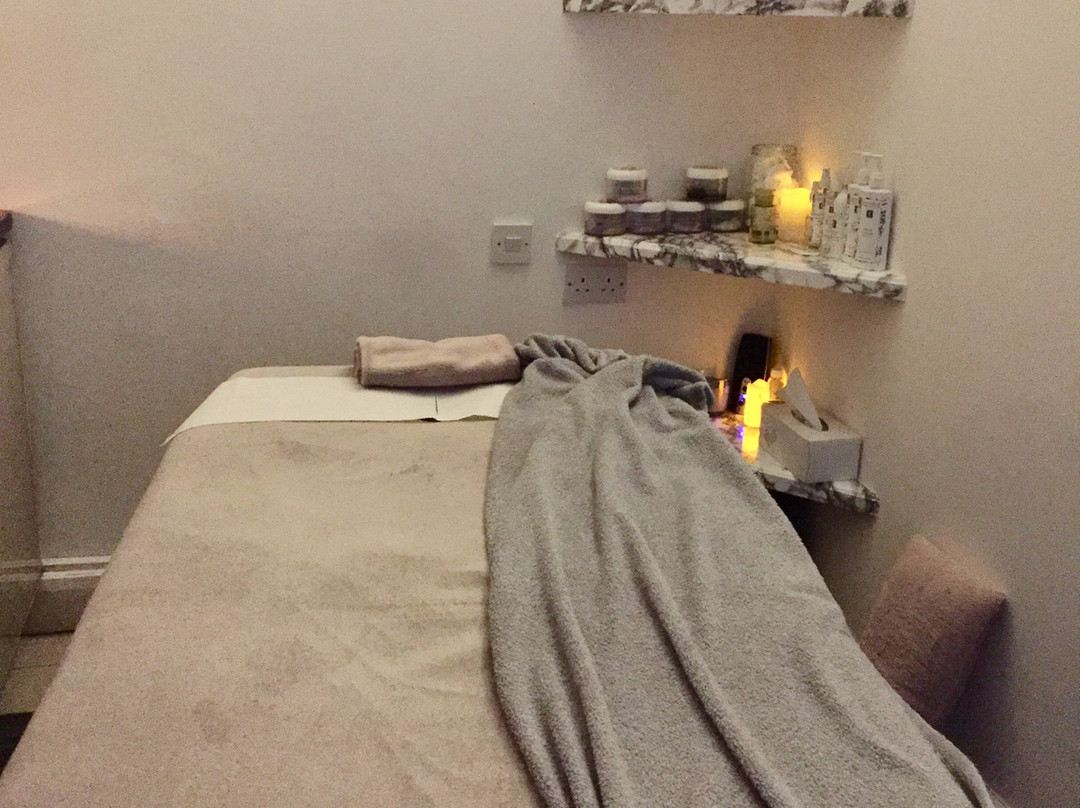 Julia's Day Spa-Lucan必去景点