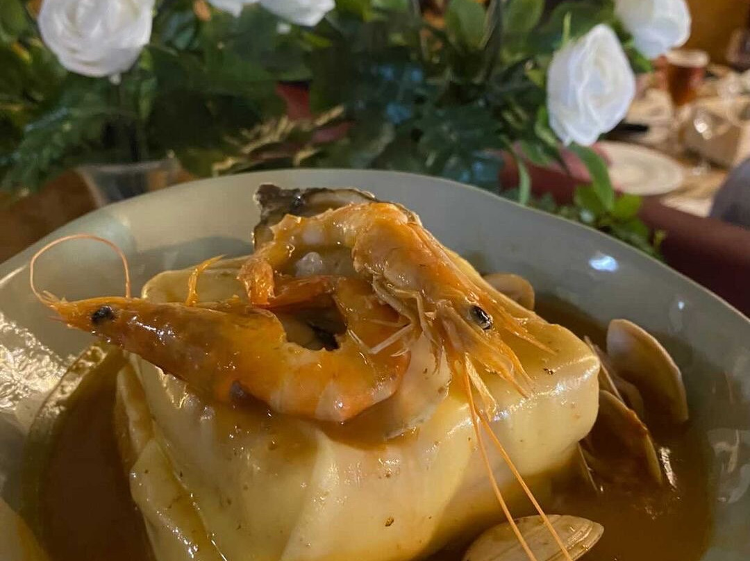 Lota Marisqueira & Bar