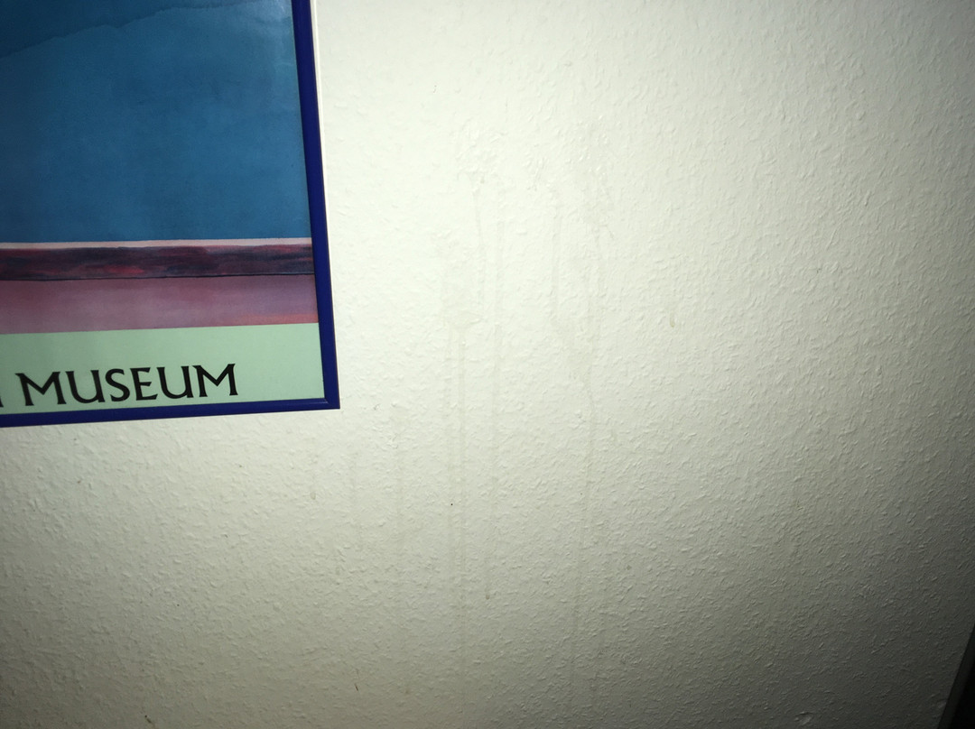 皇宫城堡酒店主图