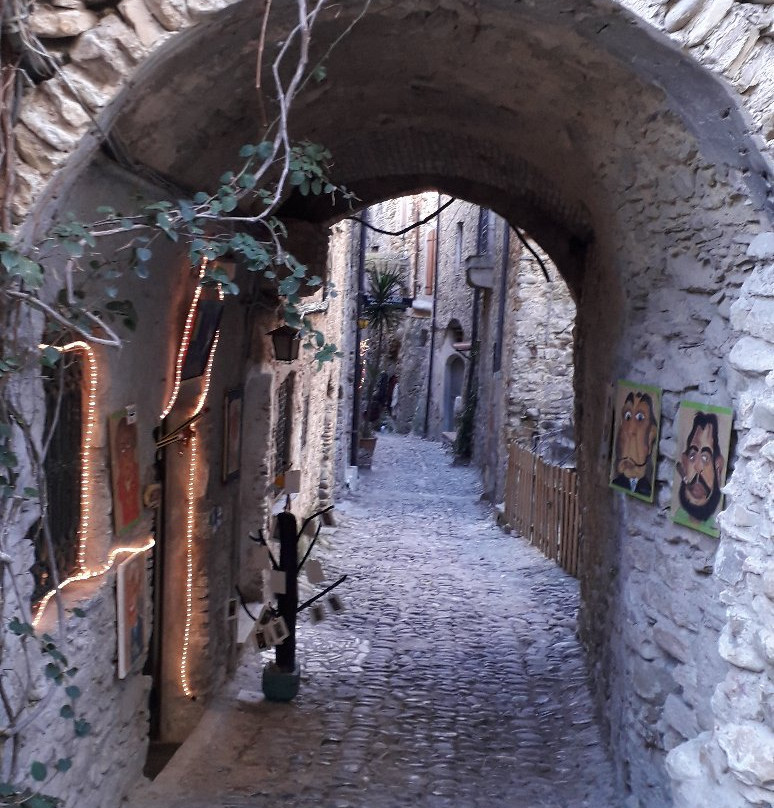 Il Giardino Tra I Ruderi-Bussana必去景点