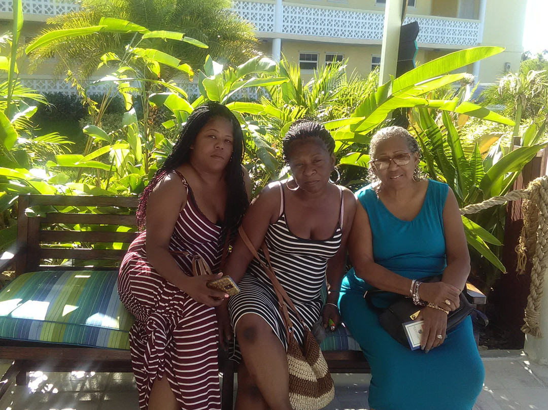 Grand Bahama Taxi Company-弗里波特必去景点