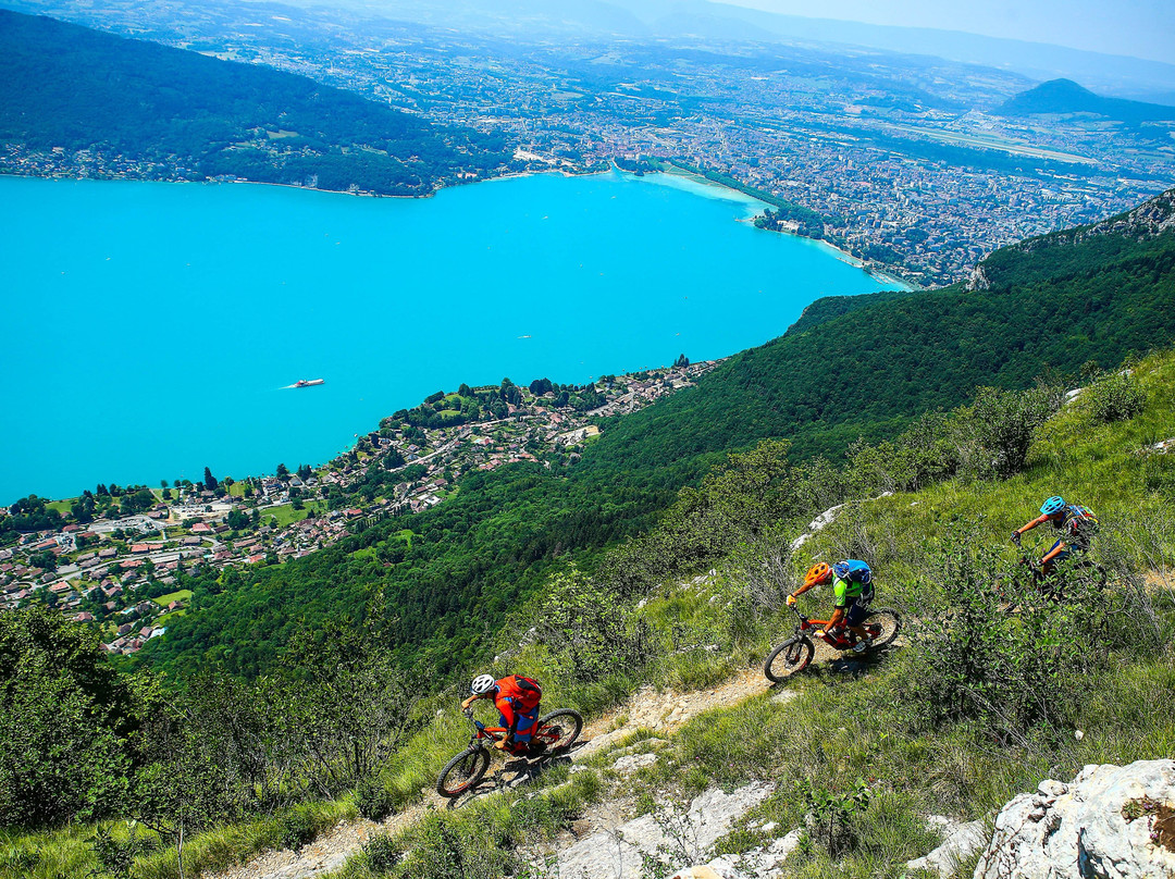 Alpes Aventures-La Giettaz必去景点