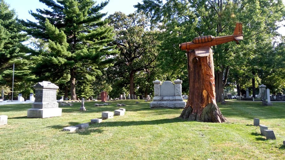 Evergreen Memorial Cemetery景点图片