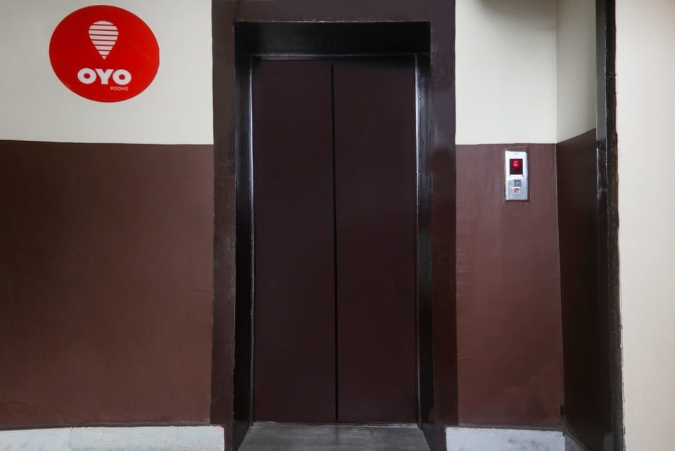 Capital O 9671 Hotel Rudraksh Inn主图