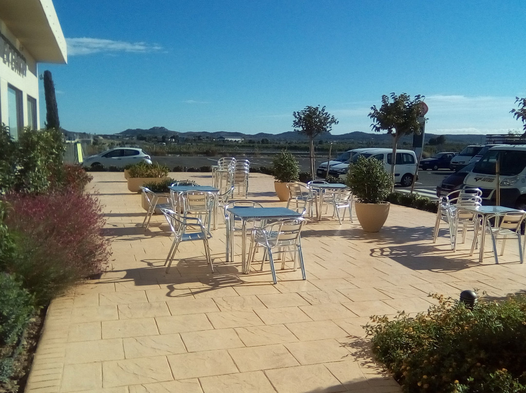 Hotel Puerta de la Serrania主图