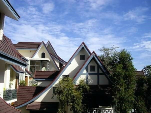 奥里亚索维利亚酒店主图