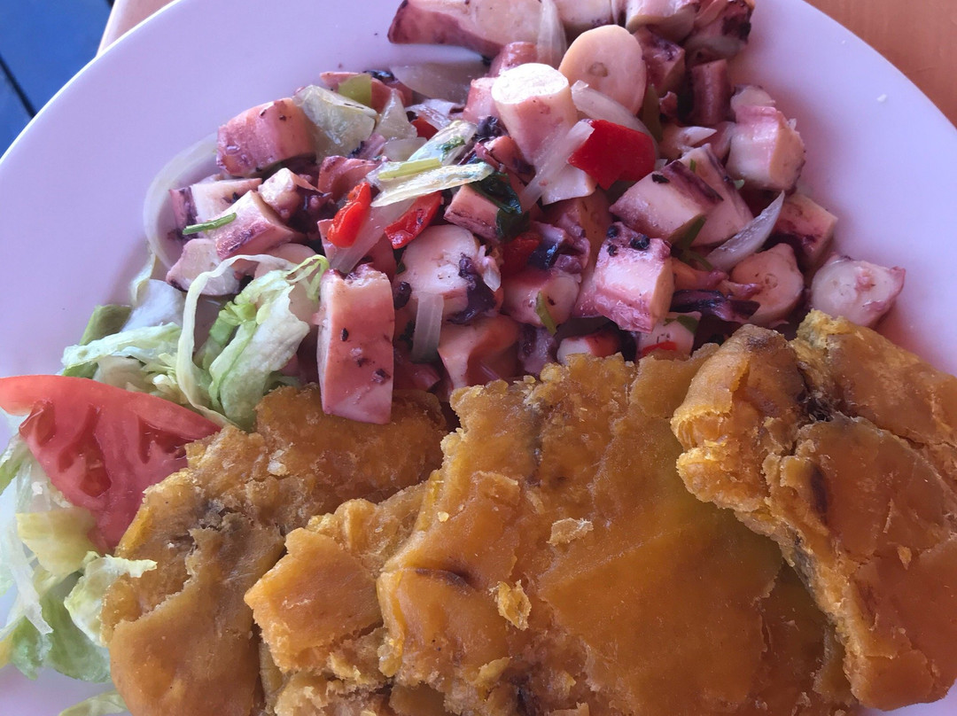 El Combate餐馆和美食-Fogata del Mar