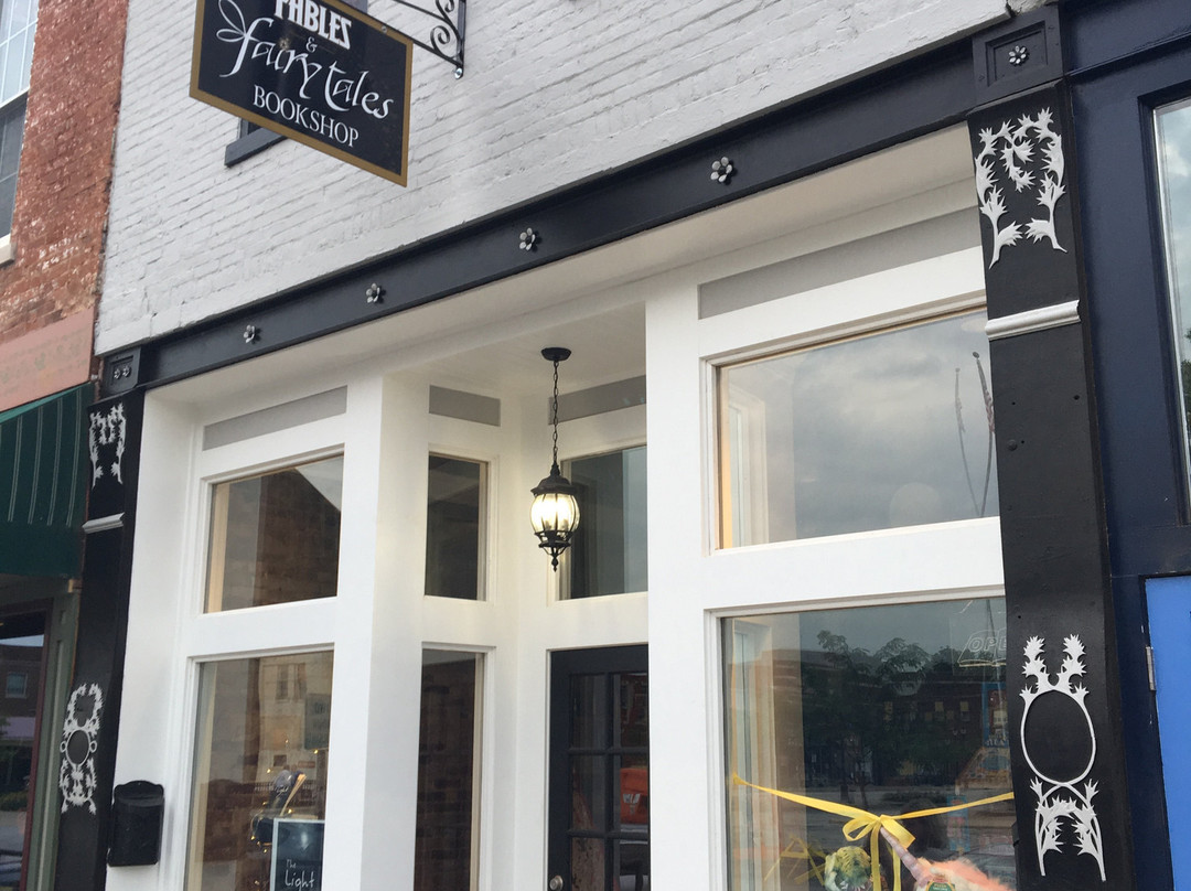 Fables and Fairy Tales-Martinsville必去景点