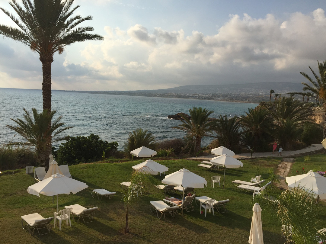 皇后湾酒店主图