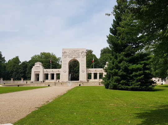 探索Marnes-la-Coquette