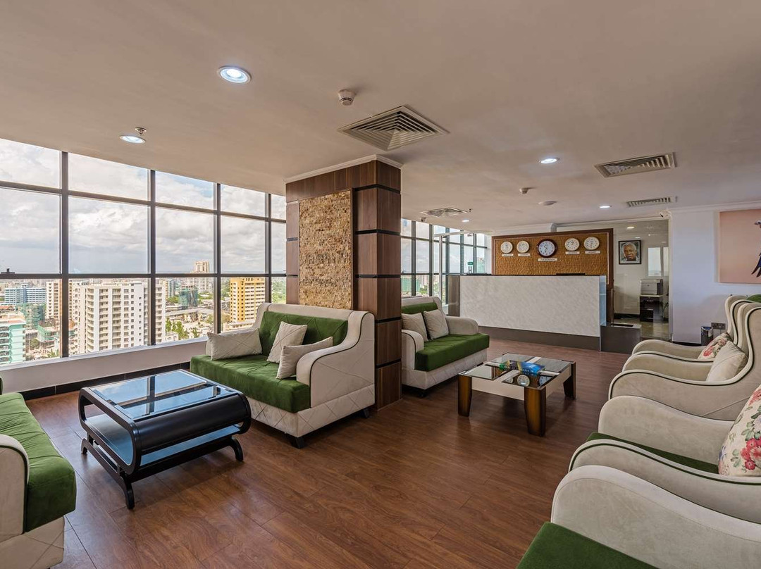 Golden Tulip Dar City Center主图