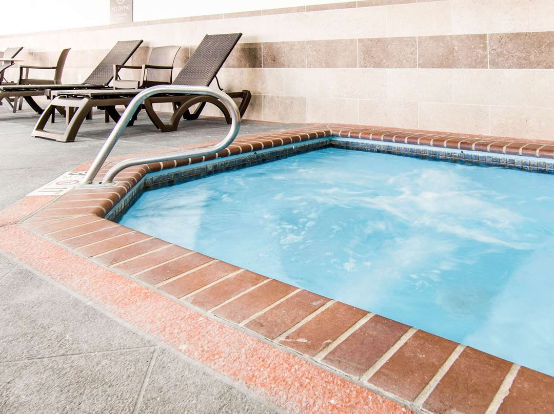 Comfort Inn & Suites Junction City - Near Fort Riley主图