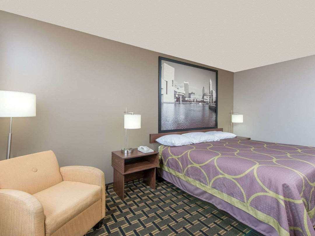 Super 8 by Wyndham Youngstown/Austintown主图