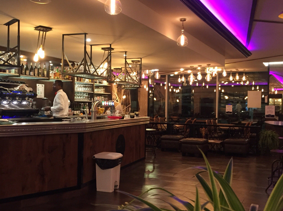 Bistro Les Grands Moulins