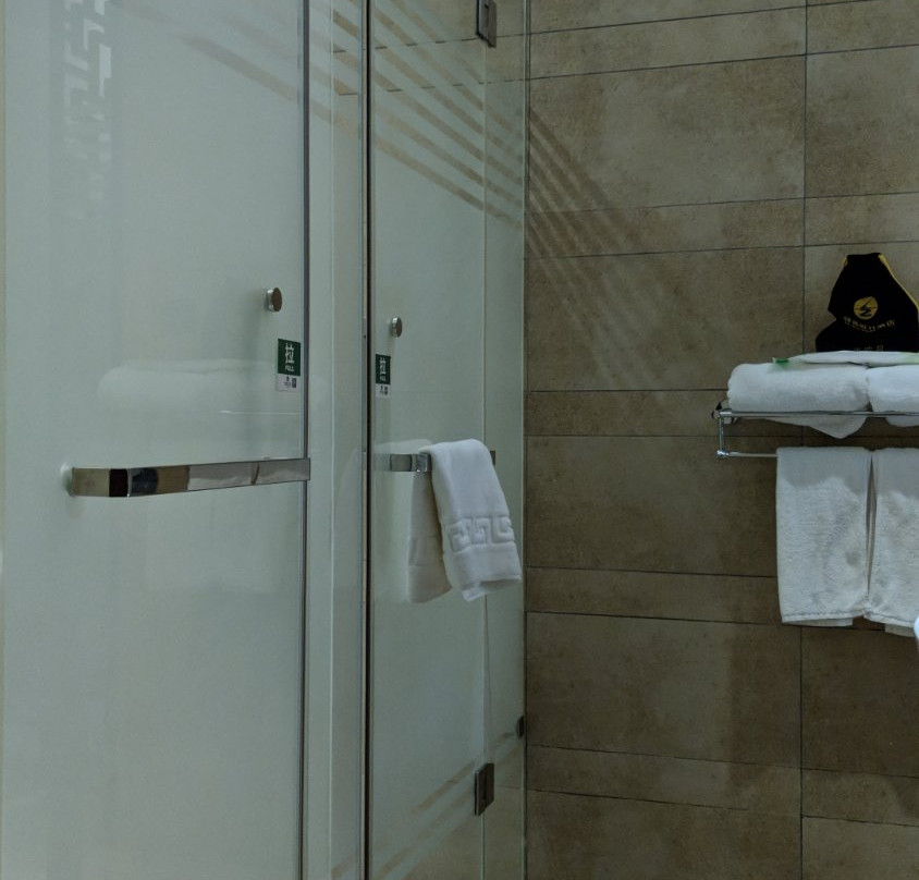 绿洲假日酒店主图