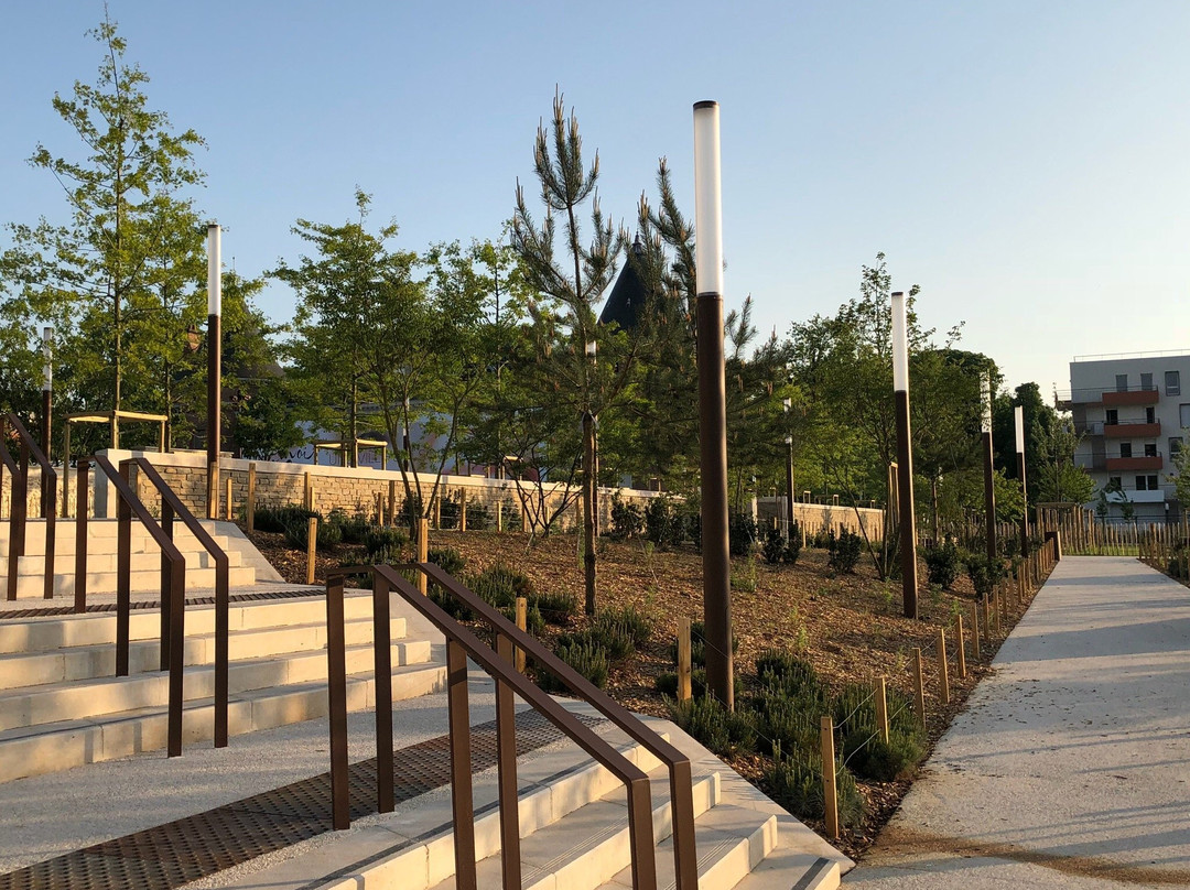 Parc Jacques Duclos-Valenton必去景点