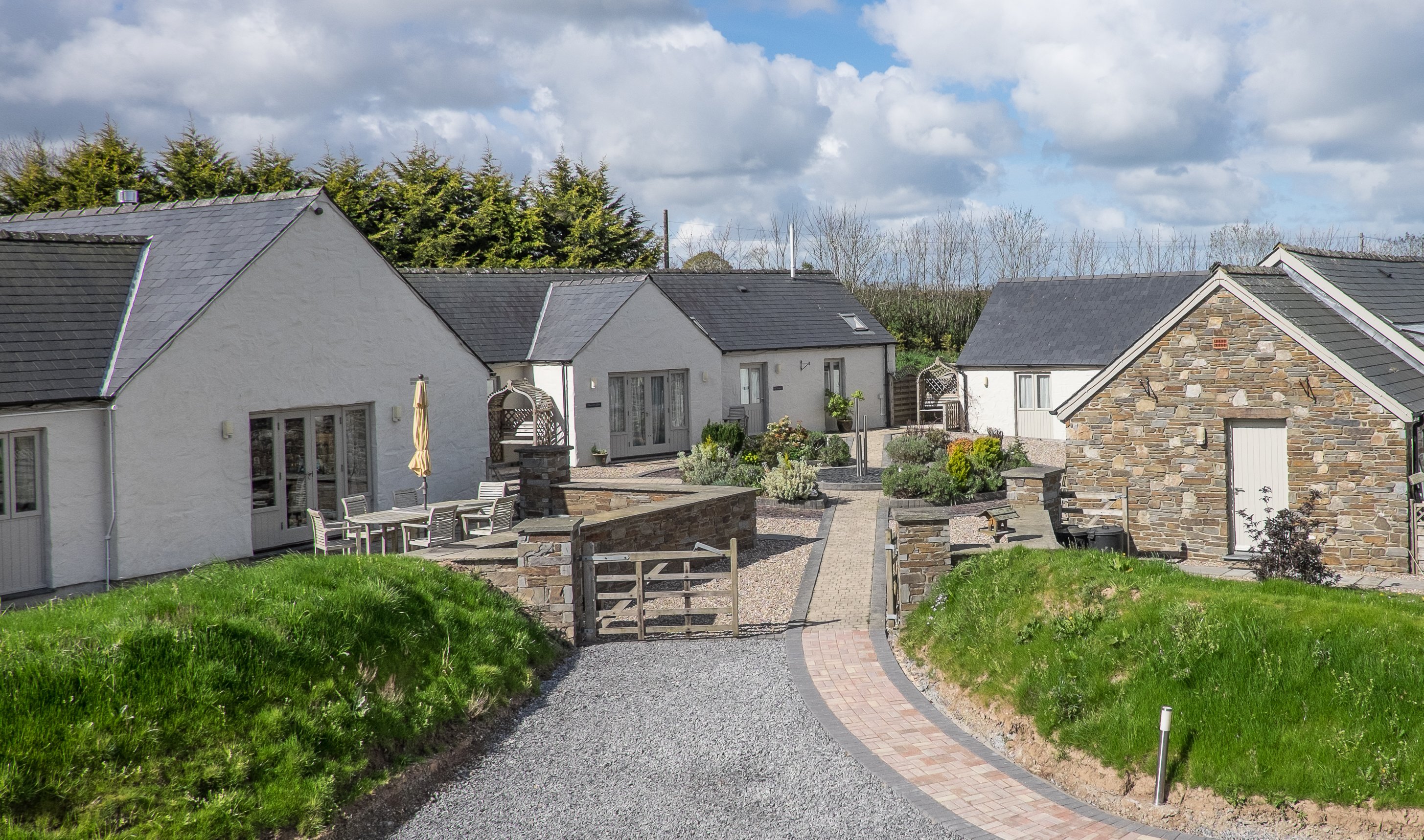 Canaston Oaks Country Barns & Rooms-官方