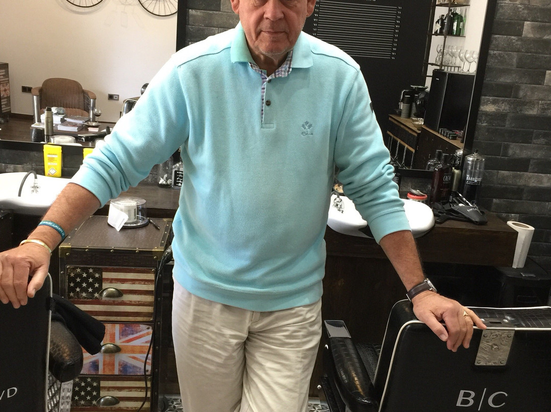 The Barber Club-马贝拉必去景点