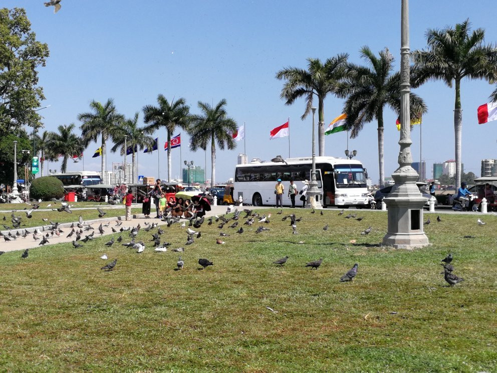 High Sky Hotel主图