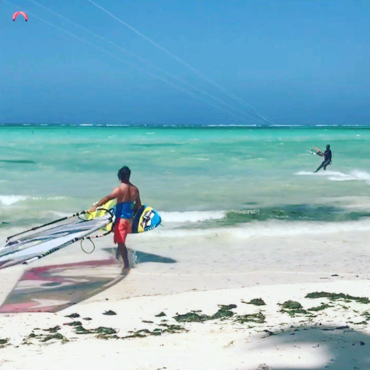 Surfescape-Pwani Mchangani必去景点