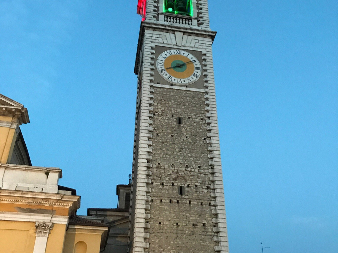 Torre Civica景点图片