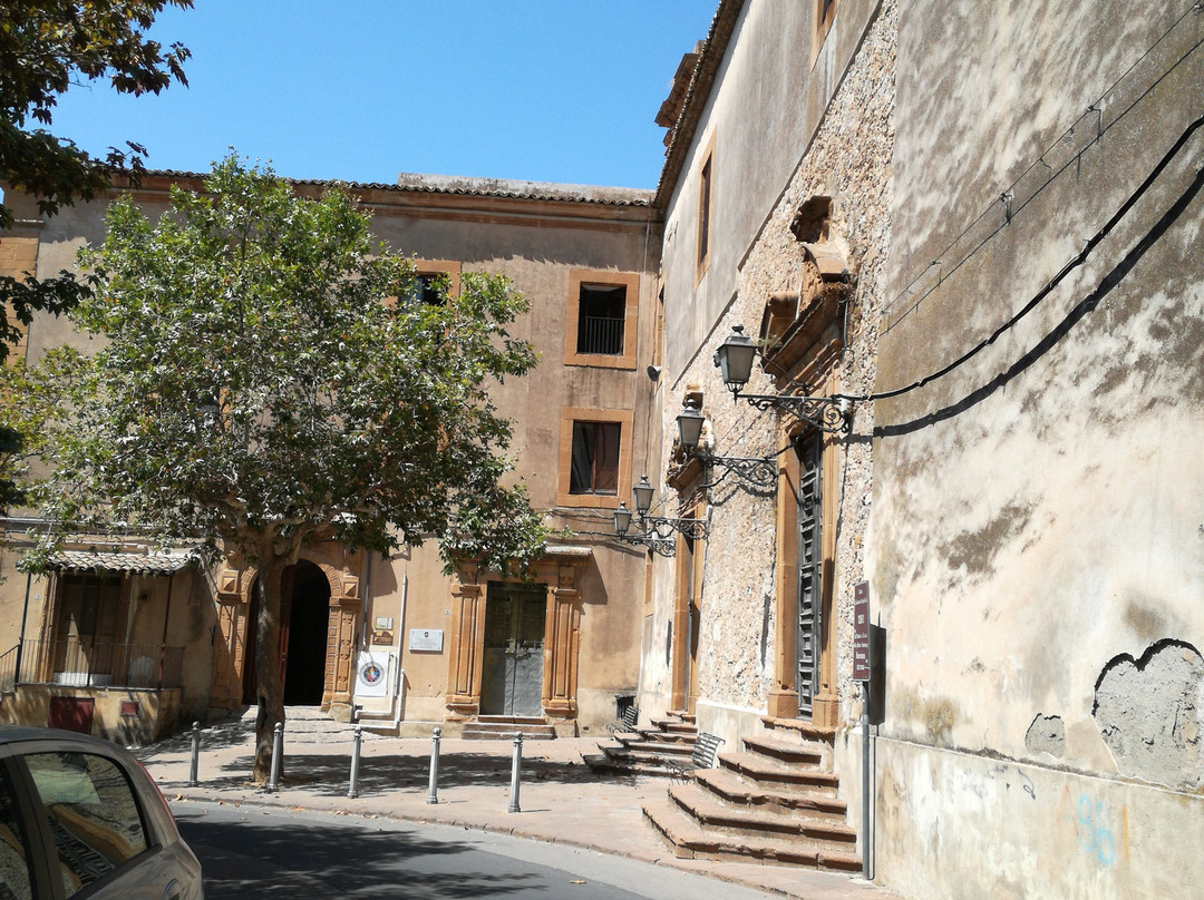 Chiesa di San Giovanni Evengelista-皮亚扎－阿尔梅里纳必去景点