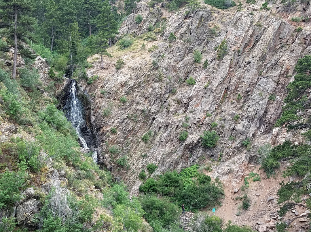 Garden Creek Falls-卡斯珀必去景点