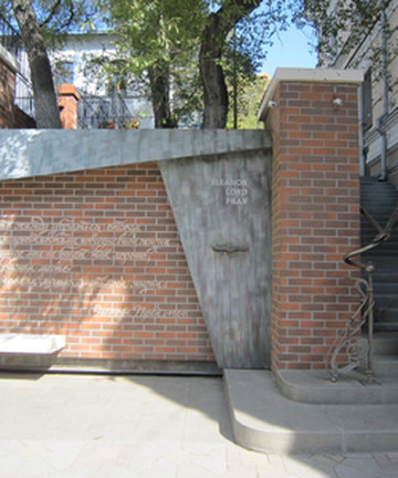 Monument to Eleanor Prey景点门票图片