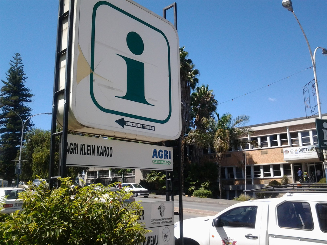 Oudtshoorn Tourism Bureau-奥兹洪必去景点