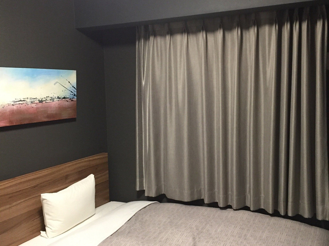 路线上尾宾馆主图