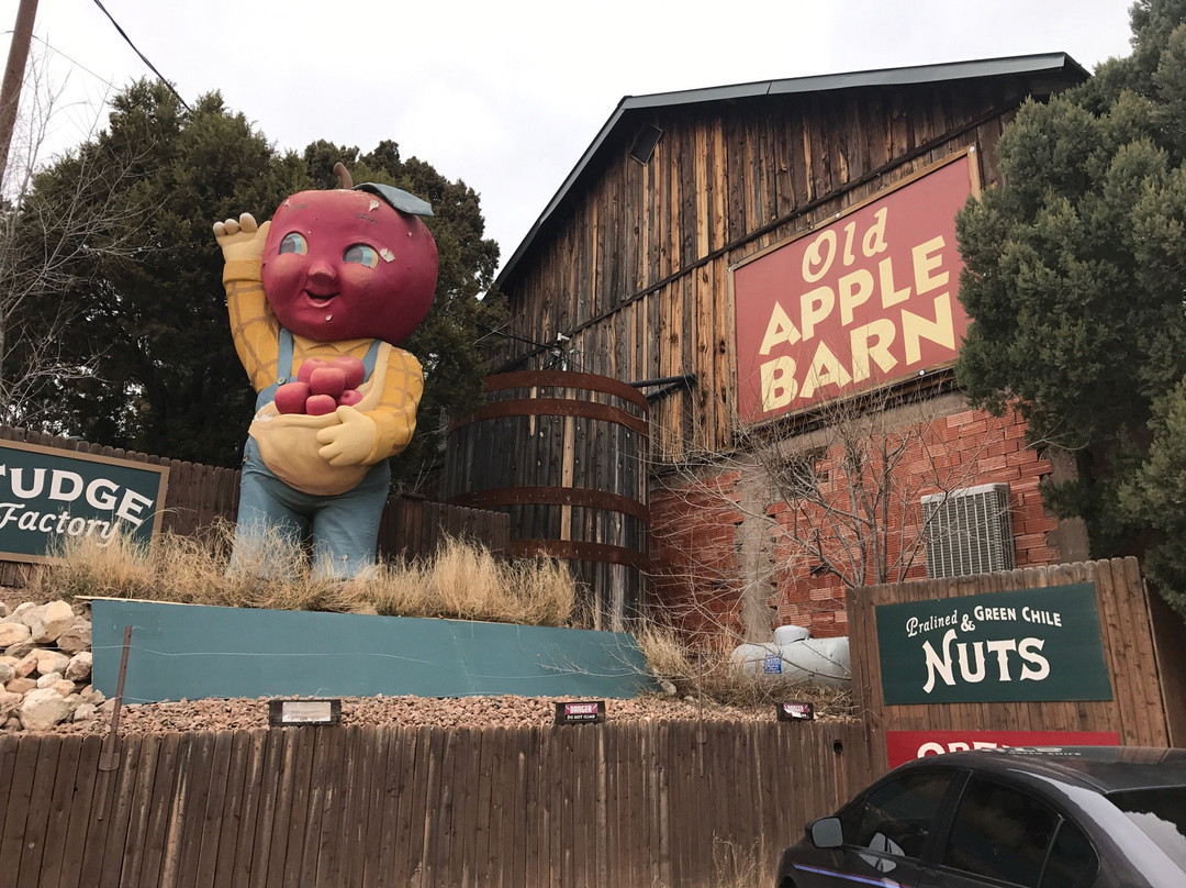 Old Apple Barn-High Rolls Mountain Park必去景点