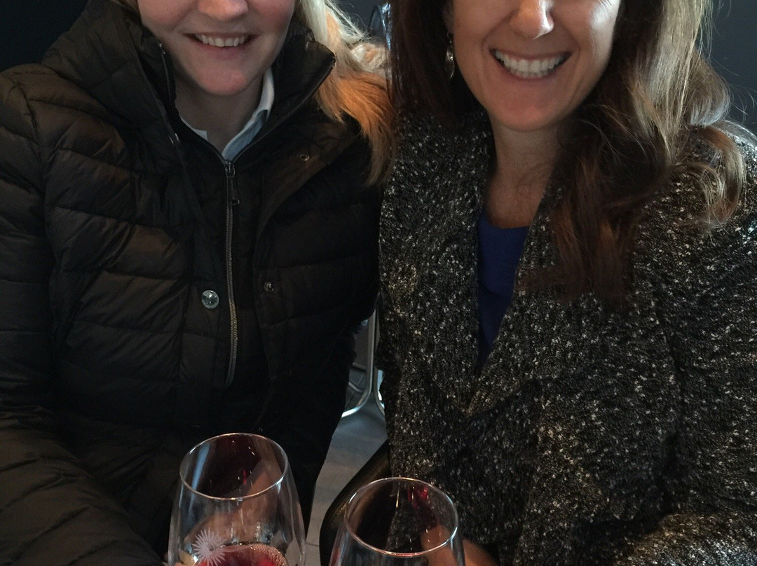 The Tasting Room Wine Bar & Shop景点图片
