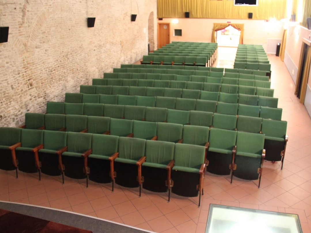 Cinema Teatro Tiberio-里米尼必去景点