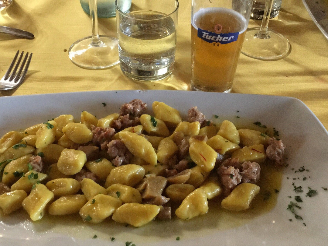 Preturo餐馆和美食-Ristorante Pizzeria B&B Massari