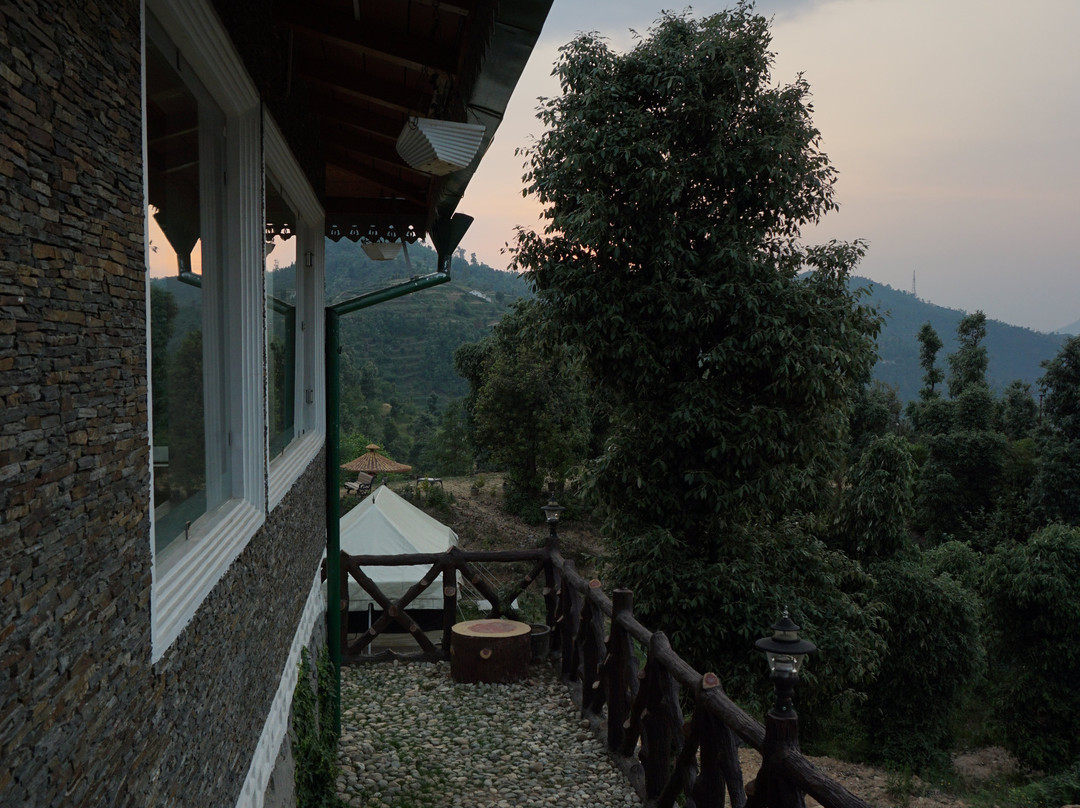 Oak Climbing Resort主图