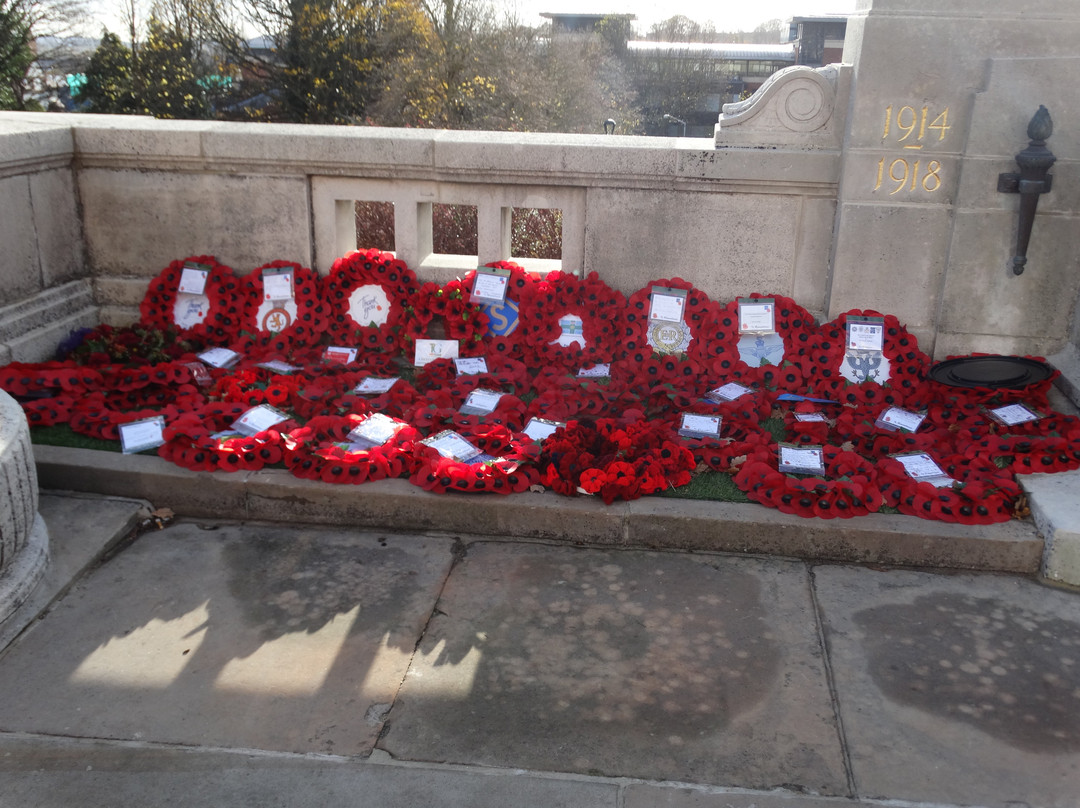 Chesterfield War Memorial-切斯特菲尔德必去景点