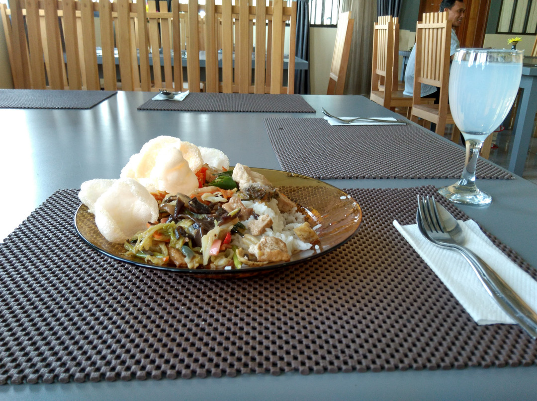 Grand Pangeran Khar主图