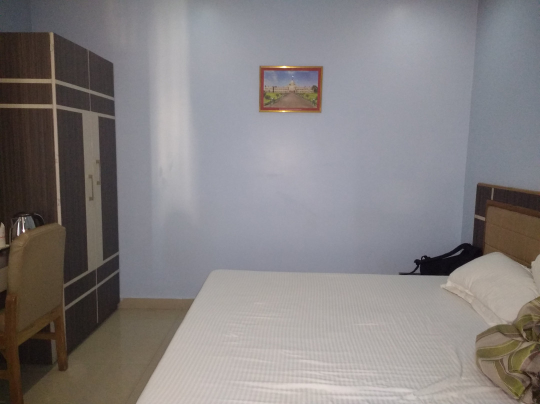 OYO 60326 Hotel Neer主图