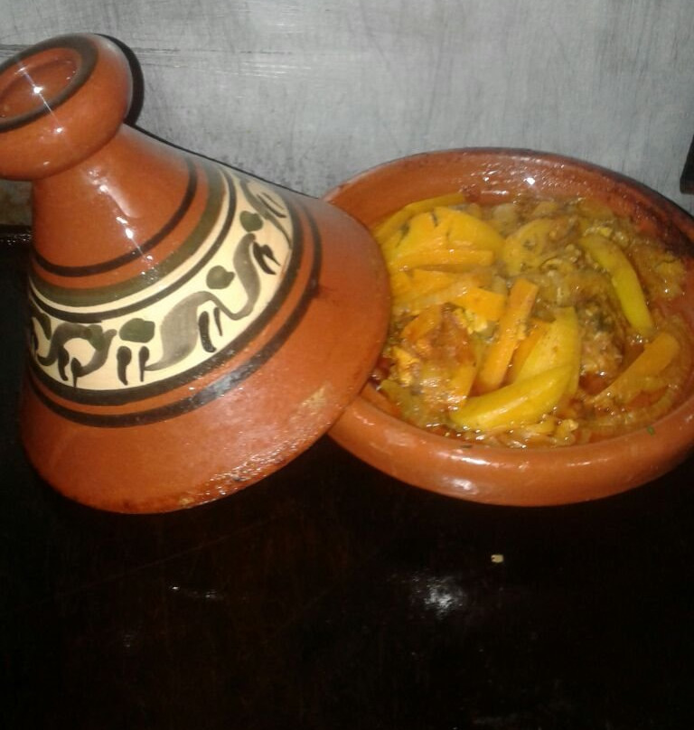 Snack & Pizzeria JOHRI